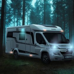 Camper Mobile Home Camping Van - _freakwave_ / Pixabay