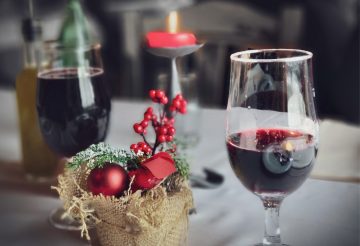 Wine Glasses Table Dinner  - k-e-k-u-l-é / Pixabay