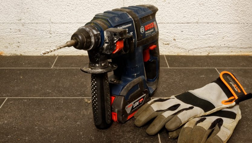 drilling machine, impact drill, rechargeable drill