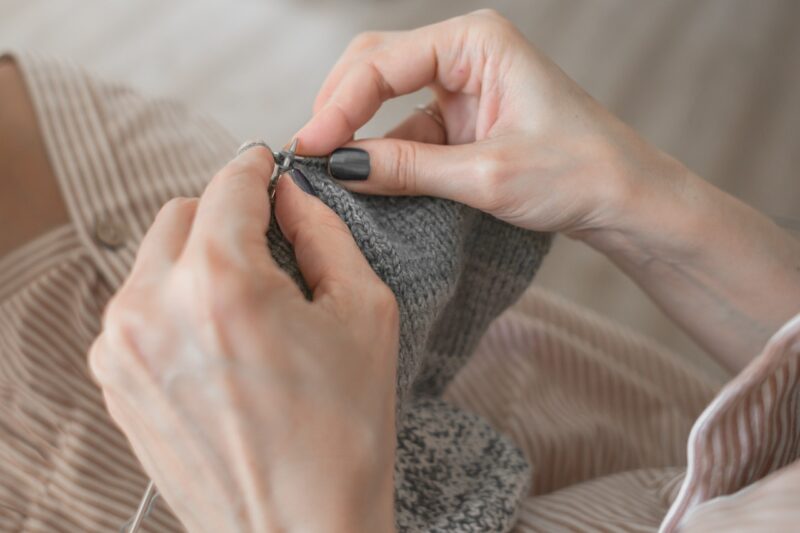 knitting, hands, woman